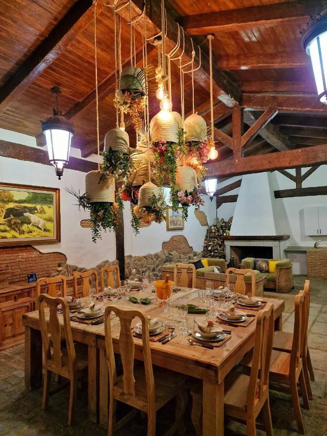 Casa Rural El Canto Del Agua Malpartida De Plasencia Buitenkant foto